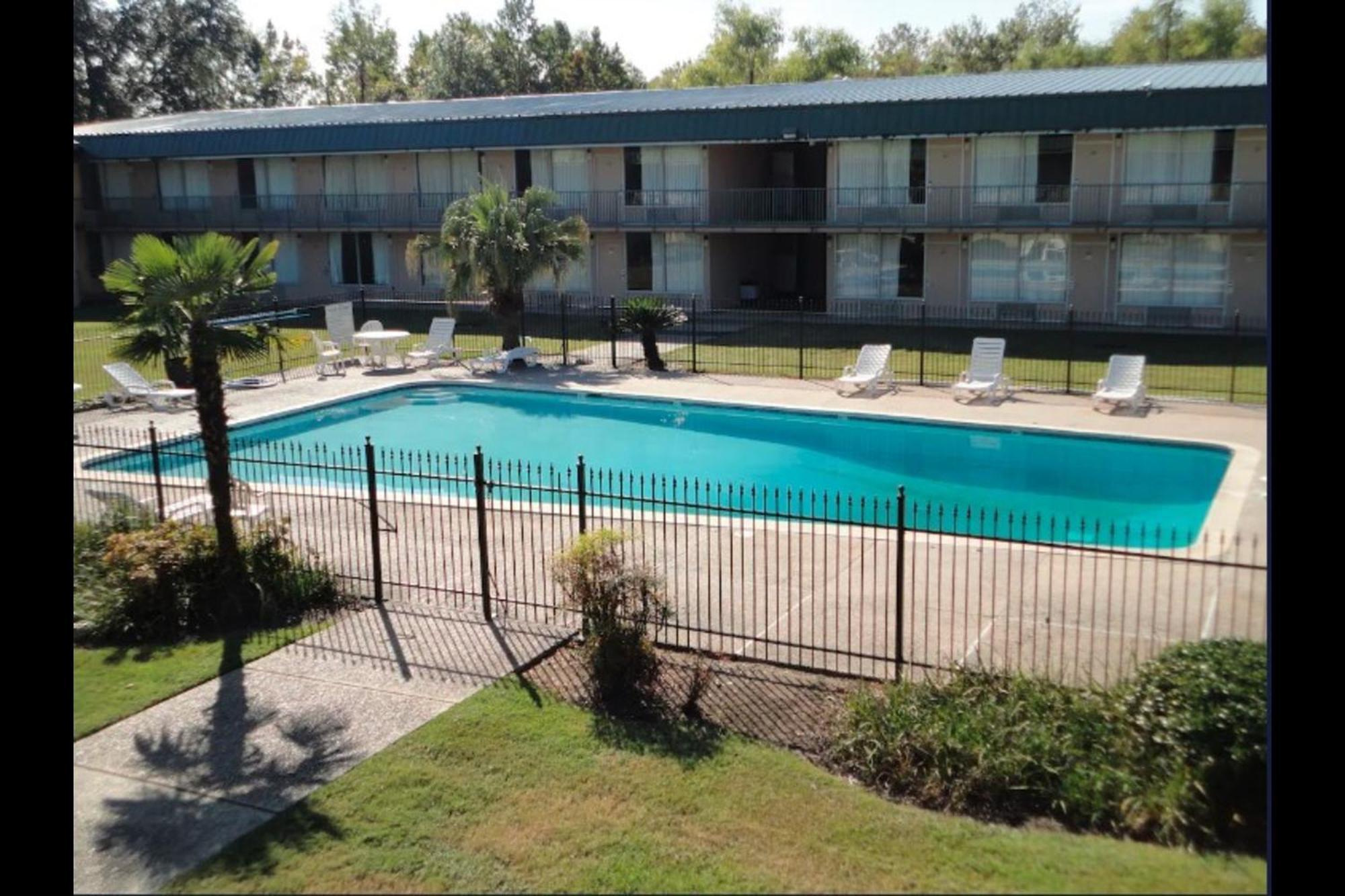 Oyo Hotel Audubon Baton Rouge Port Allen I-10 Esterno foto